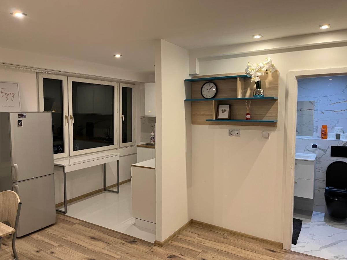 Apartament Centrum Okulickiego ! Сталёва-Воля Экстерьер фото